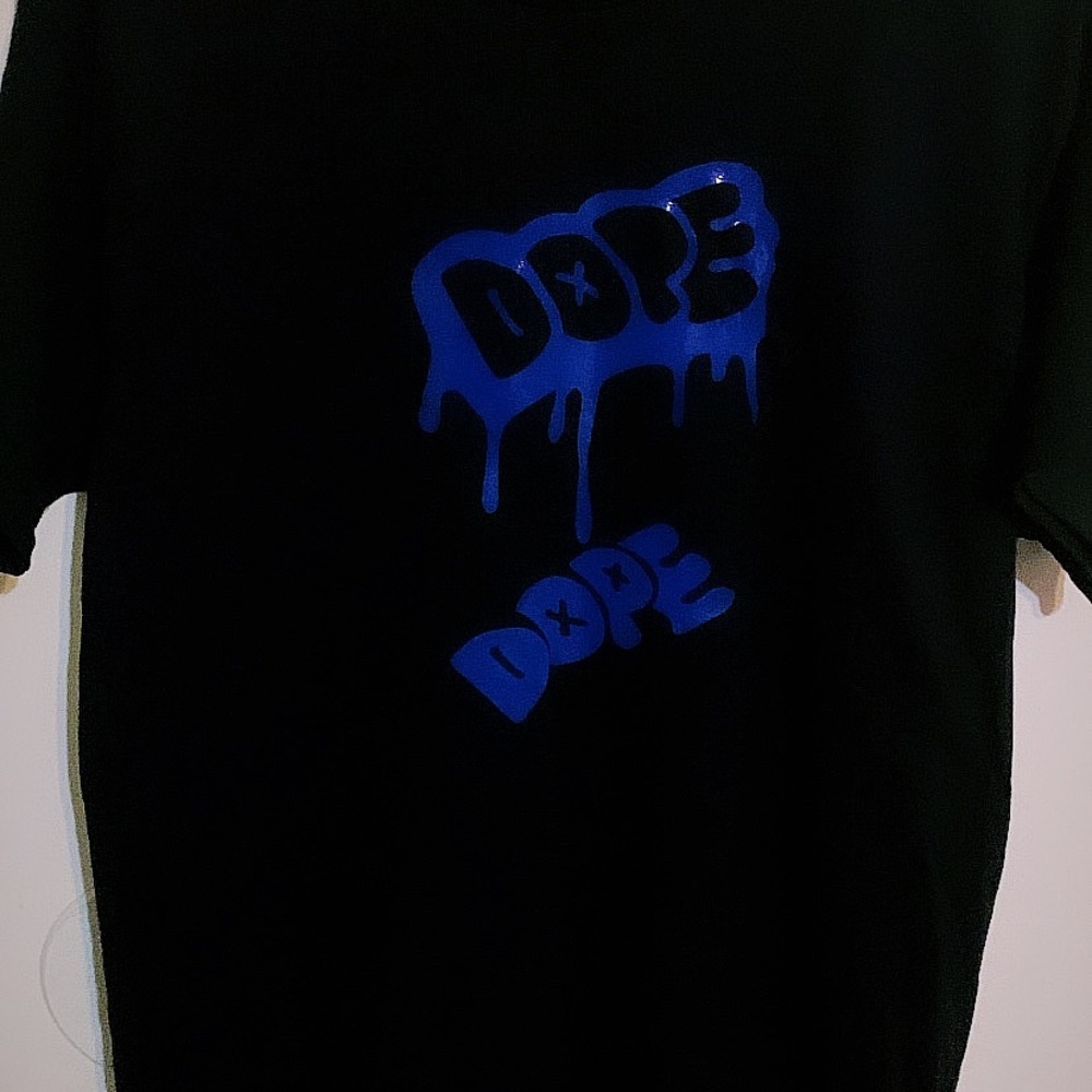 Black and blue t shirt